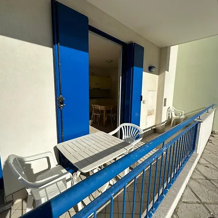 Stefania Piano Terra - Agenzia Cocal * Καόρλε
